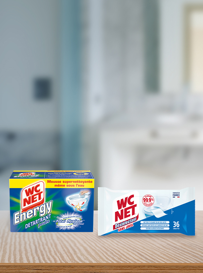 Pour un nettoyage pratique <BR> et efficace à l’intérieur <br> comme à l’extérieur <br>des WC. 